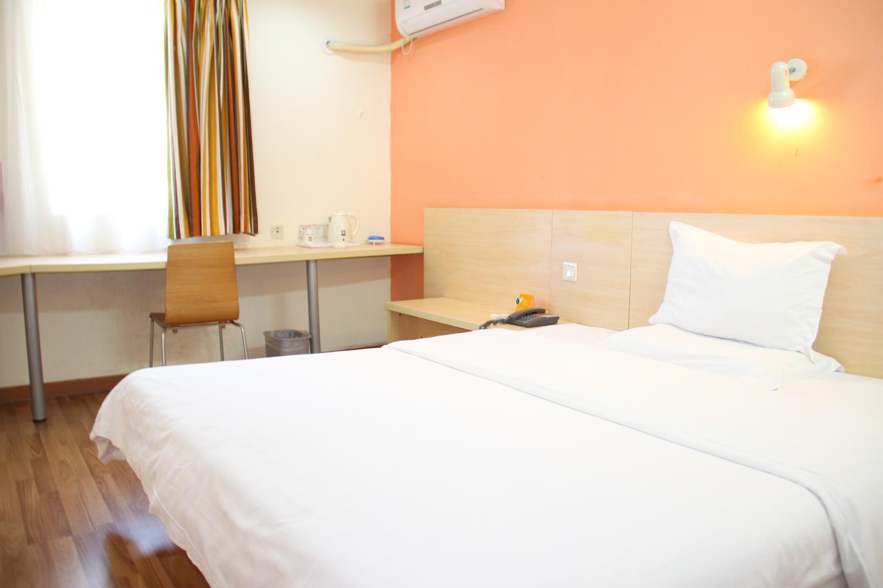 7Days Inn Guangzhou Southern Hospital Medical College Station Екстер'єр фото