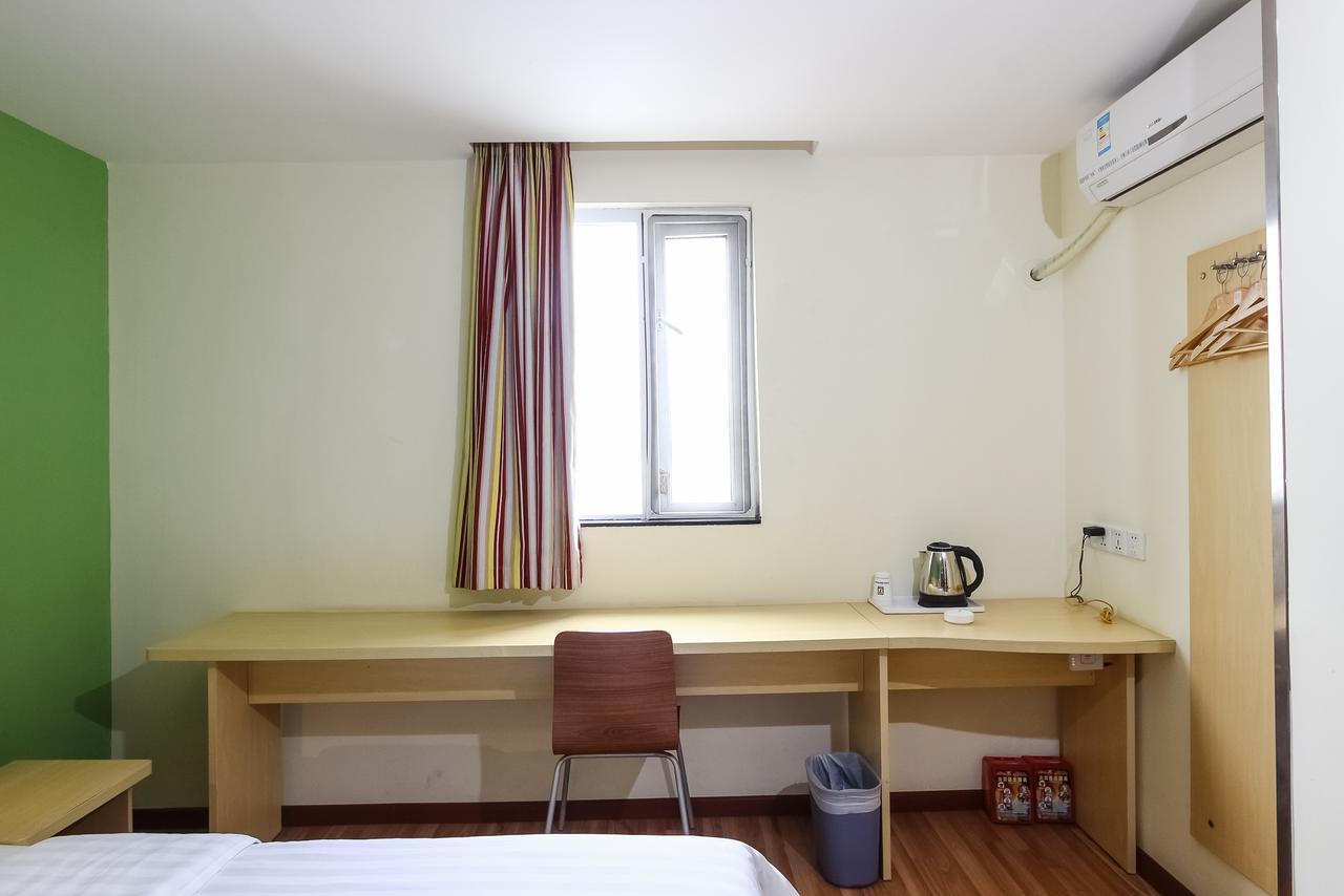 7Days Inn Guangzhou Southern Hospital Medical College Station Екстер'єр фото